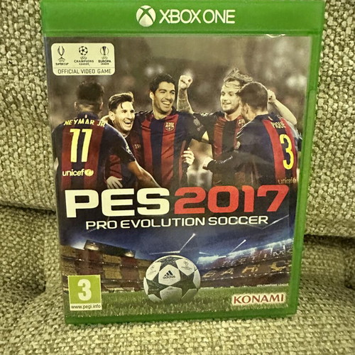 PES 2017 Xbox 360 game
