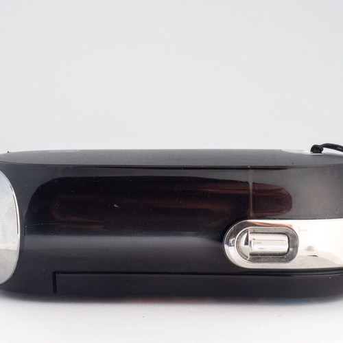 Samsung SMX-C10 vintage compact camcorder used with 10x optical zoom and 8GB SD card