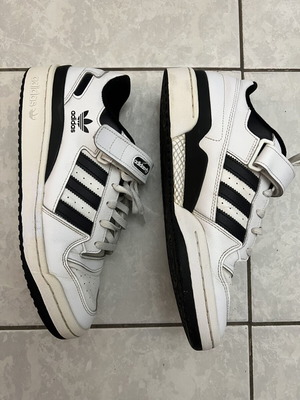 Adidas athletic shoes size 45.5 used, white