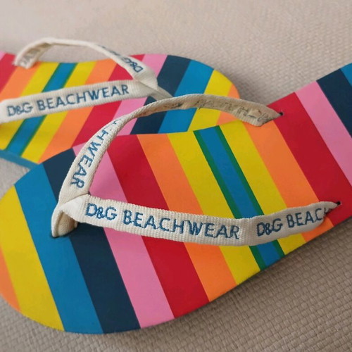 D&G Beach colorful children's flip-flops new size 33-34