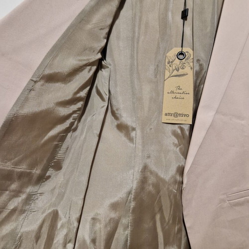 Attrattivo women's blazer new, size small, beige