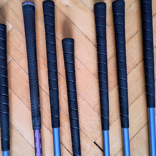 Fitway used women's golf club set with balls and bag