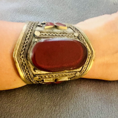 Vintage handmade 925 silver bracelet with carnelian semiprecious stone like new