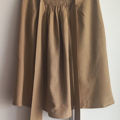 Zara camel skirt with belt and side pockets
