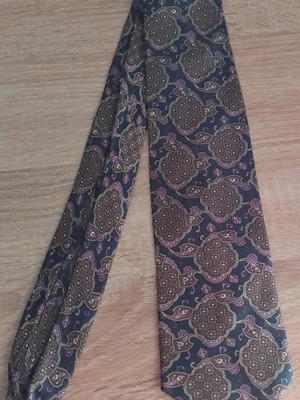 Silk tie like new, multicolored