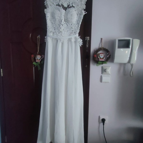 A-Style wedding dress, handmade, white ice color, lace top, muslin skirt, small train