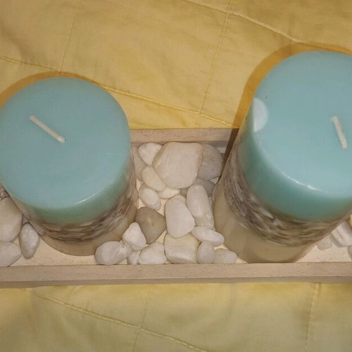 Sea Waves candle set with shells and wooden base like new