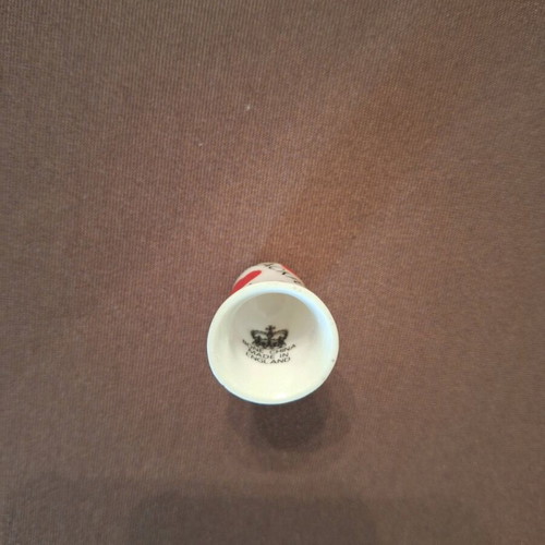 Porcelain thimble Blackpool like new