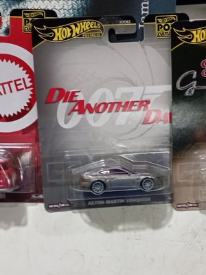Αυτοκινητάκια Hot Wheels Pop Culture 3 τεμ. καινούργια