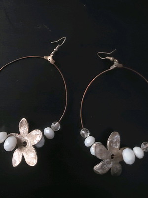 Vintage earrings used