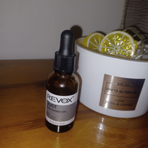Revox Niacinamide serum used