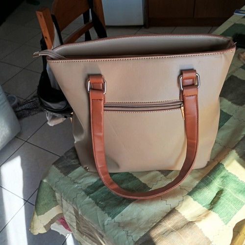 Doca shoulder bag beige, 30 cm height, like new