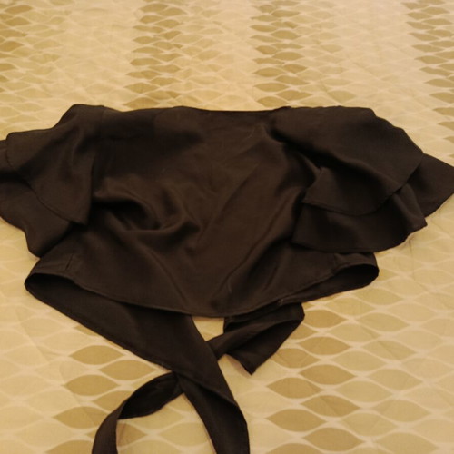 Women's jacket like new, black, short sleeve, tie front, size L