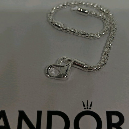 Pandora Moments Studded Chain Bracelet new, size 18cm
