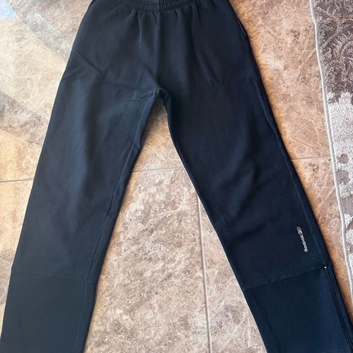 Reebok men's tracksuit large like new, black