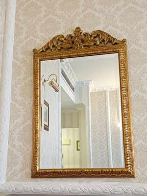 Antique mirror used, height 0.97 m, length 0.60 m