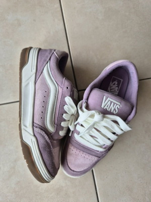 Vans Hylane sneakers like new, pink and lilac, size 42