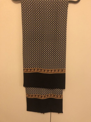 Vintage SunKyung Silk Scarf 125x25 cm blue and gold like new