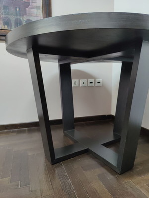 Round table used dark brown
