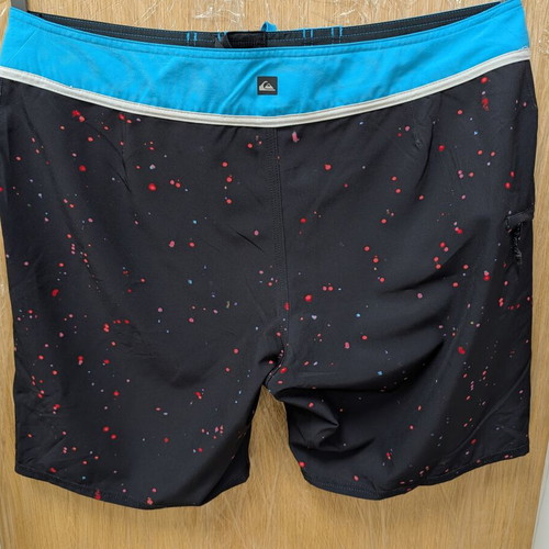 Quiksilver surfing shorts XL as new
