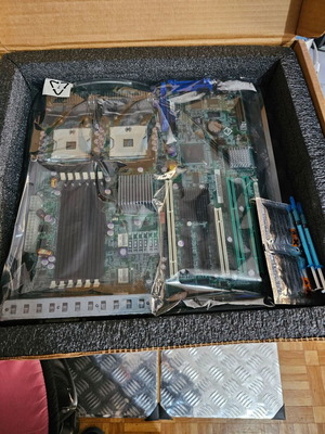 Μητρική Dell PowerEdge 1800 καινούργια, p/n T7296