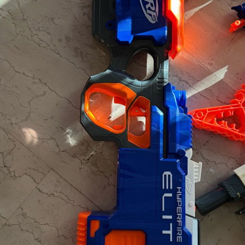 Nerf toys like new with all accessories