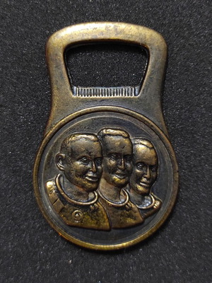 Apollo 11 bottle opener used, collectible vintage 1969