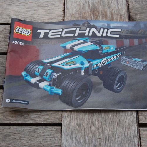 Lego Technic 42059 stunt truck used with pull back mechanism
