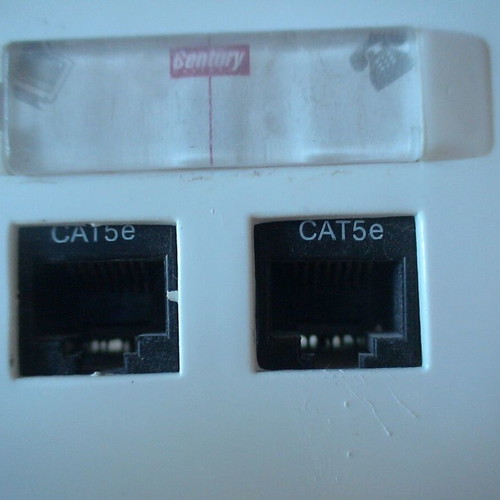 Set of 4 double-port RJ45 CAT5e wall data sockets like new