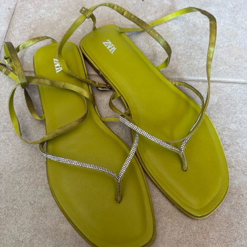 Zara slides new, size 39, green