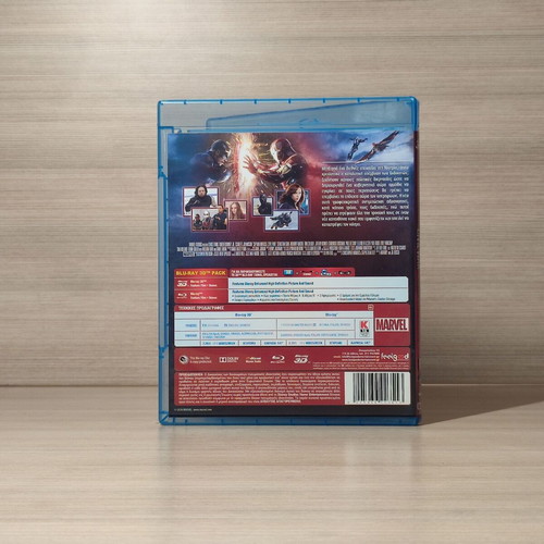 Marvel Civil War Blu-Ray used, 3D with subtitles