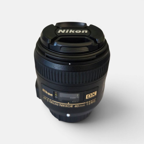 Nikon AF-S DX Micro 40mm f/2.8G lens new