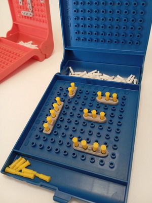 Vintage MB Games Mini Battleship travel board game used with box