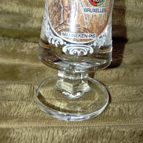 Vintage glass stemmed souvenir shot glass from Brussels like new