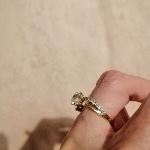14K Gold Solitaire Ring new with 585 hallmark