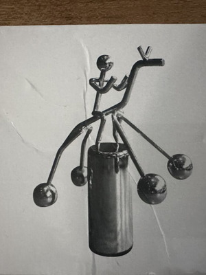 Metal balance decorative ornament like new