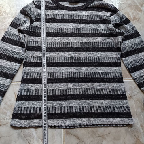 Janina thin pullover like new, size L, black and grey