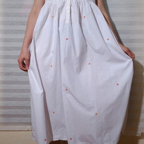 Maxi dress cotton used with floral embroidery Edited M/L