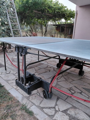 Kettler Table Tennis Table used, foldable with wheels
