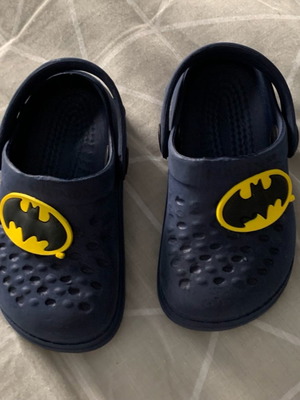 Batman kids shoes used, size 23