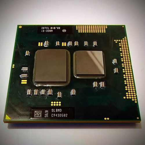 Intel Core i3 330M CPU like new for laptop Socket G1