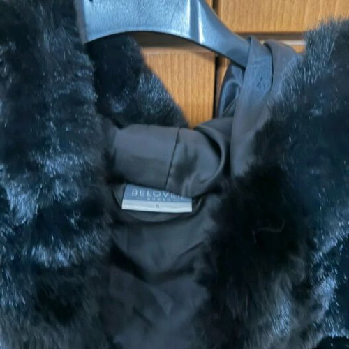 Fur vest like new, synthetic fur, black, small medium