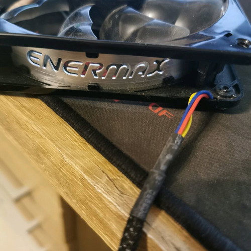 Enermax fan 12 V 120 mm without led light like new