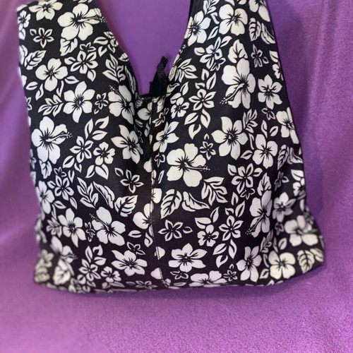 Shoulder bag black and white with flowers, large, like new