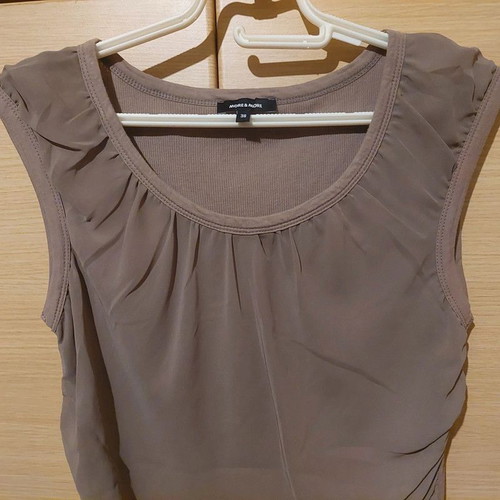 More & More khaki women's sleeveless top Size Medium like new