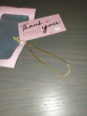 Bracelet new, gold color