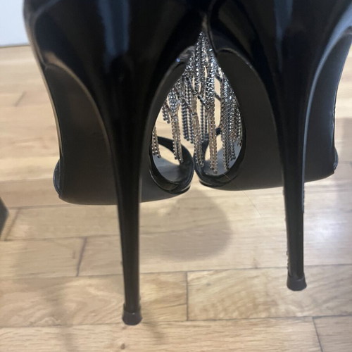 Giuseppe Zanotti Intrigo Crystal 105 sandals size 40 like new