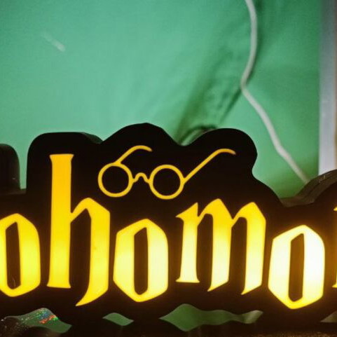 Alohomora Harry Potter lamp like new with USB and color remote