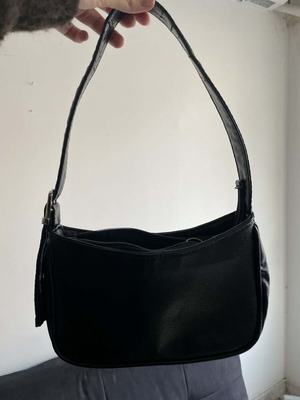 Abuse Me shoulder bag used, black with Y2K style