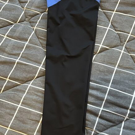 Stronger women's sports leggings like new, black and royal blue, XS/S